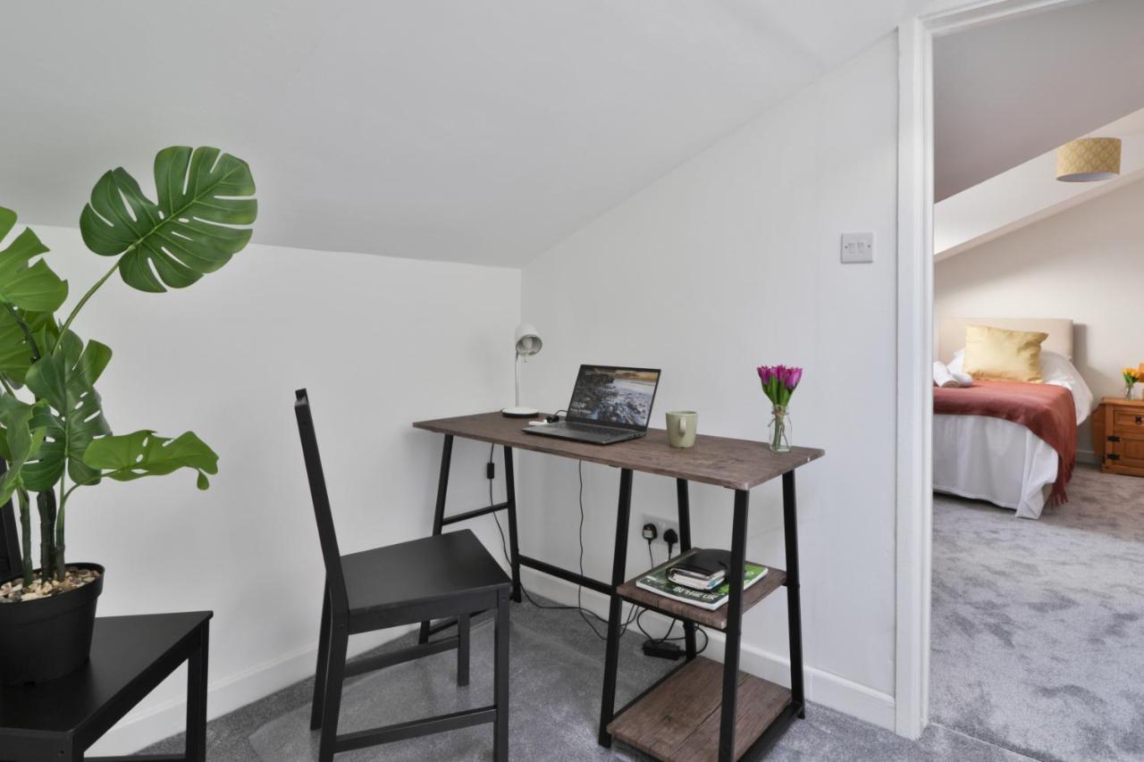 Rumney House Villa Cardiff Esterno foto