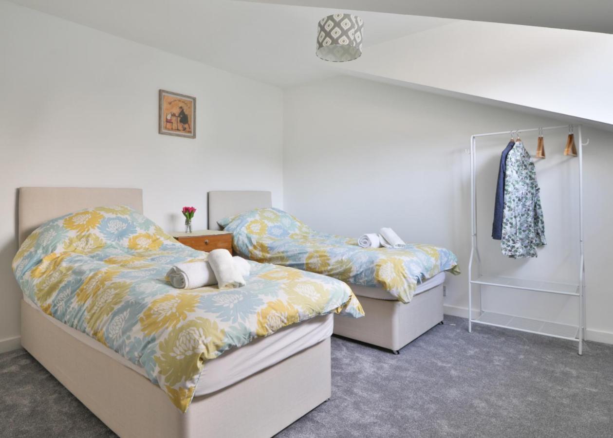 Rumney House Villa Cardiff Esterno foto