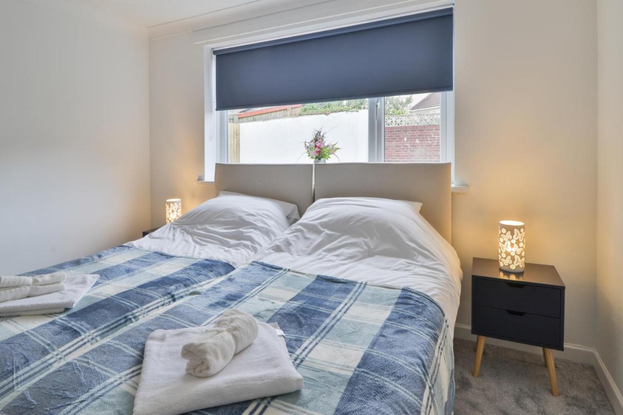 Rumney House Villa Cardiff Esterno foto