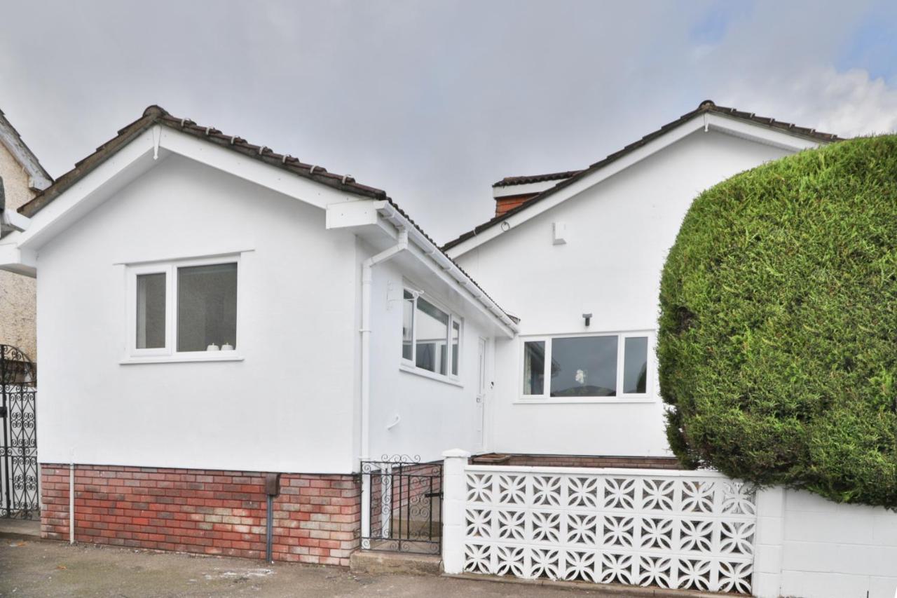 Rumney House Villa Cardiff Esterno foto